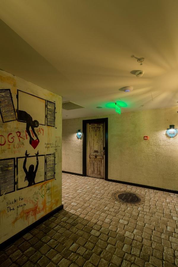 Biography Design Tbilisi Hotel Exterior foto