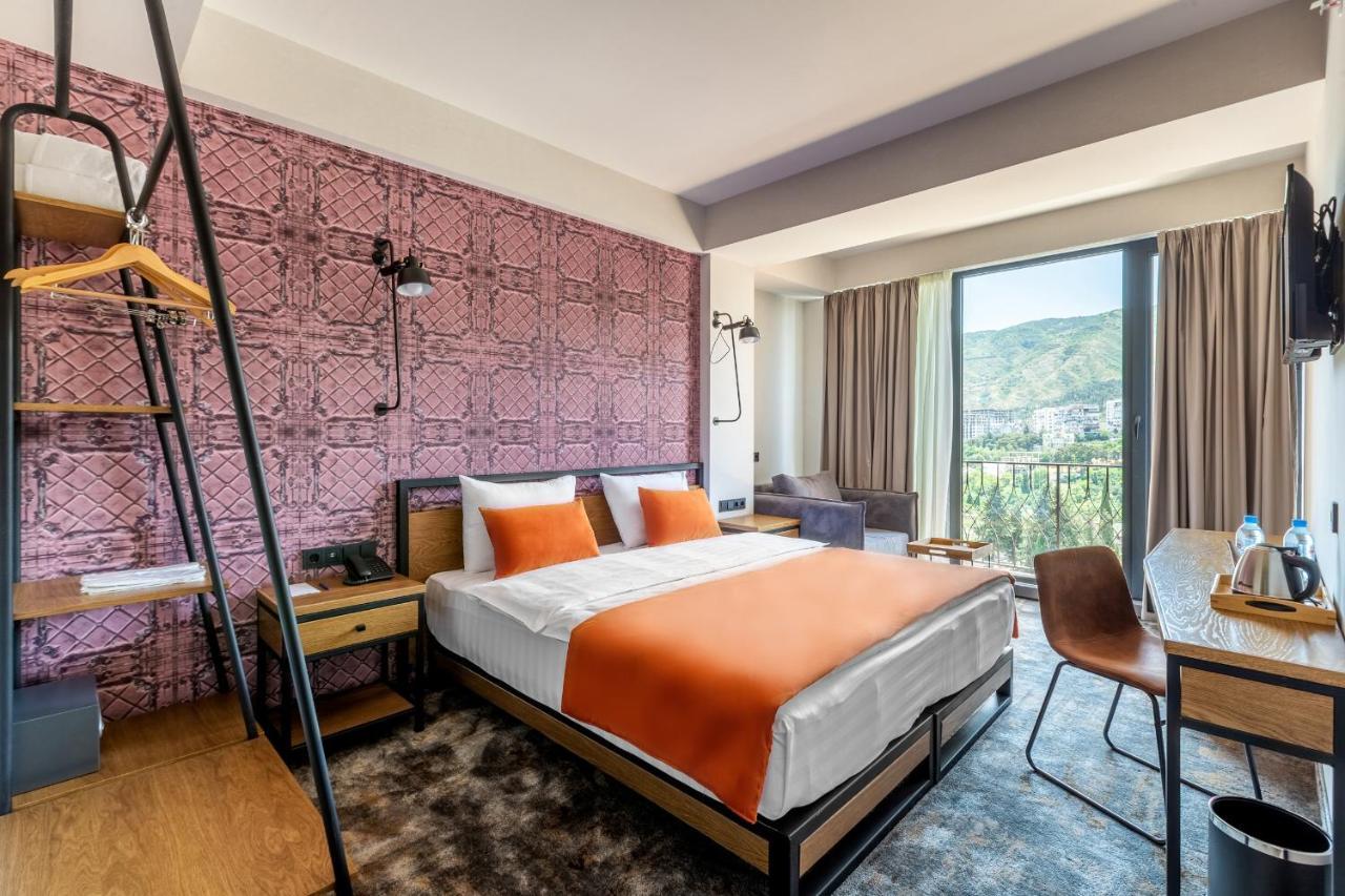 Biography Design Tbilisi Hotel Exterior foto